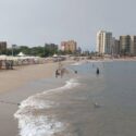 En playa Lido de Lechería están a la expectativa de que se eleve la afluencia de bañistas en Año Nuevo (+Fotos)