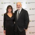 Actor y director Rob Reiner y su esposa Michele Singer son encontrados muertos en EE.UU.
