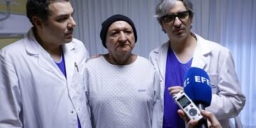 Un venezolano es operado en España de un tumor con cirugía robótica pionera en el mundo
