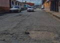 Sucre | En la calle Perú de Carúpano piden arreglar la vialidad