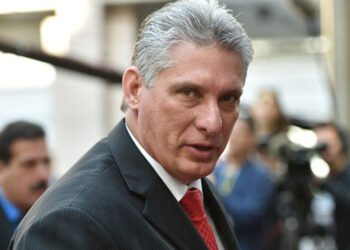 Díaz-Canel acusa a EE.UU. de usar los mismos "pretextos" de Venezuela para agredir a Cuba