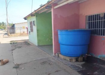 Voz comunitaria | En Las Bateas de Maurica de Barcelona anhelan tener agua potable por tubería