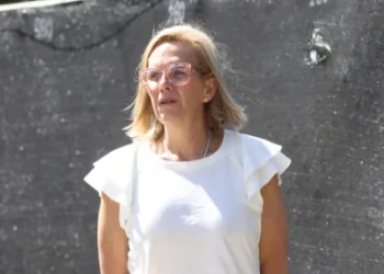 Hija de González Urrutia califica de crueldad "jugar con la expectativa" de liberaciones