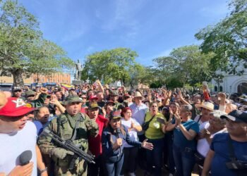 Gobernadora de Nueva Esparta exige prueba de vida de Maduro tras denunciar su "secuestro"