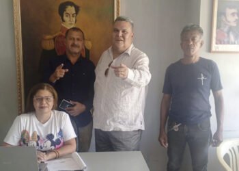 Urepanz: se debe realizar una discusión sobre el salario y no seguir incrementando los bonos 