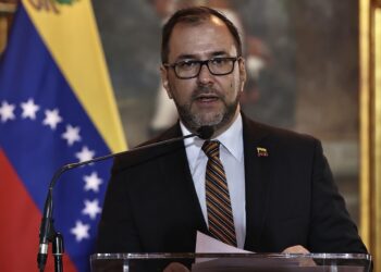 Venezuela insiste en que dará la "pelea" en todos los campos por la libertad de Maduro