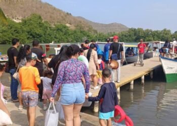 Embarcadero La Baritina mantiene un flujo alto de temporadistas