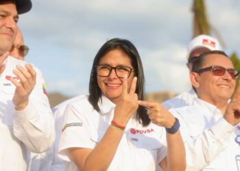 Delcy Rodríguez dice que Venezuela debe convertirse en "potencia productora" de petróleo