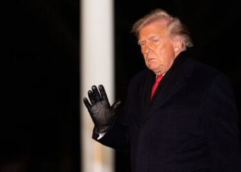 Trump dice que podría "involucrar" a María Corina Machado en el futuro de Venezuela