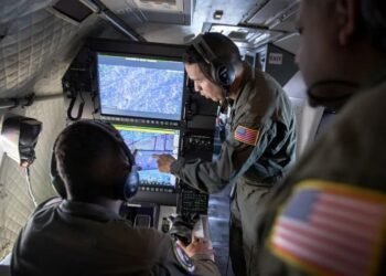 EE.UU. intercepta a petrolero que huyó cerca de Venezuela tras semanas de persecución (+Video)