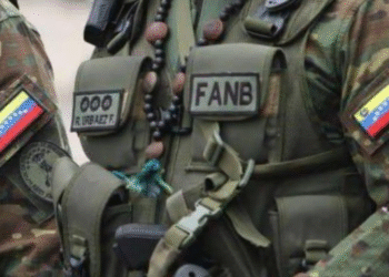 Delcy Rodríguez ordenó una docena de cambios en el mando militar de Venezuela