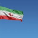 Irán dice que busca diálogo pero que se defenderá "como nunca antes" si se ve acorralada