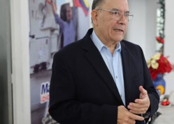 UNT espera que reforma de ley petrolera abra puertas a inversiones