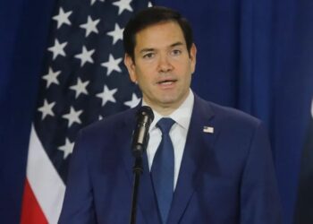 Marco Rubio amenaza con usar la fuerza si Delcy Rodríguez no coopera con EE.UU.