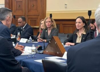 María Corina Machado dice que su principal objetivo ahora es "regresar a Venezuela"