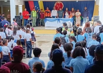 Con normalidad se reinició el año escolar en las 142 instituciones educativas del municipio Bermúdez