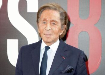 El diseñador italiano Valentino Garavani muere en Roma a los 93 años