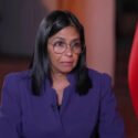 Delcy Rodríguez dice que habrá elecciones "libres y justas" en Venezuela pero no da plazos