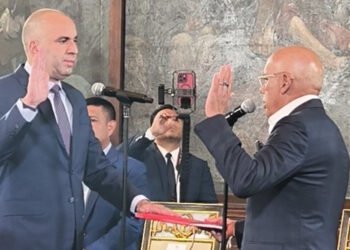 Juramentaron a fiscal general y defensor del pueblo de forma temporal