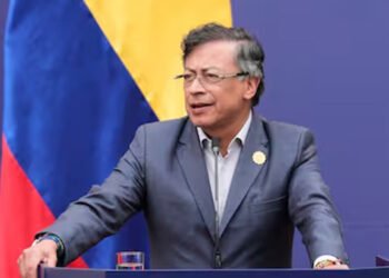 Petro viaja a Estados Unidos para su crucial reunión con Trump en la Casa Blanca