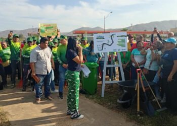 Inician el Plan Ruta Comunal de Recolección de Desechos en la vía Alterna de Barcelona