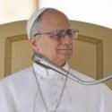 El papa León XIV envía mensaje a los migrantes en Roma: "Aquí son todos bienvenidos"