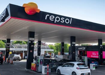 EE.UU. suavizó aún más las restricciones para petroleras en Venezuela, incluida Repsol