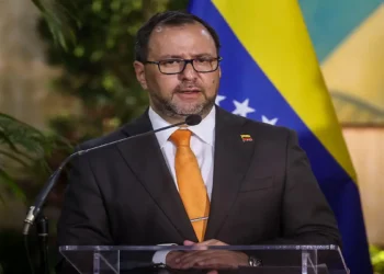 Venezuela será "paciente, constante y firme" en su defensa de zona disputada con Guyana