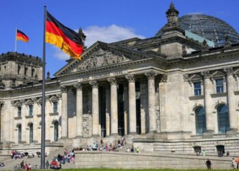 Alemania ve la amnistía en Venezuela "sólo como un paso en la dirección correcta"