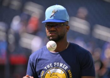 Andruw Monasterio pasa de Milwaukee a Boston en MLB