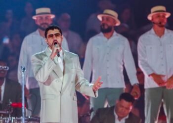 Bad Bunny busca romper en Super Bowl el récord de los 'shows' latinos más vistos en EEUU