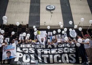 ONG exige que se extienda la amnistía a todos los presos políticos en Venezuela