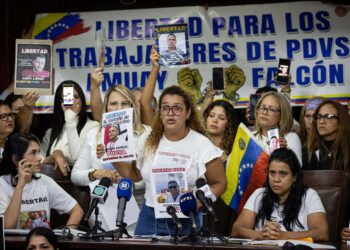 Familiares piden amnistía para 170 trabajadores de Pdvsa detenidos desde 2024