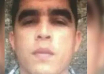 ICE publica cartel de ‘se busca’ de alias “Niño Guerrero”