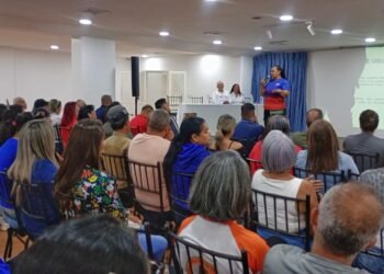 Entes turísticos dictaron taller a prestadores de servicio para optimizar trato a visitantes en Carnaval (+Fotos)