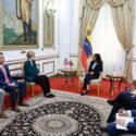Delcy Rodríguez se reúne con la nueva encargada de negocios de EE.UU. en Venezuela