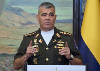 El ministro de Defensa venezolano aboga por "el perdón, el olvido y la reconciliación"