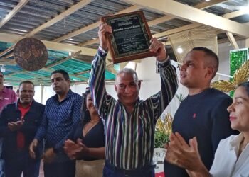 Corporación Los Gallos celebró 60 años con una sesión de la Cámara Municipal de Bermúdez