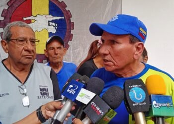 Gremio docente en Sucre califica de “burla” el ajuste del Bono de Guerra Económica