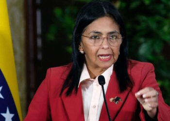 Delcy Rodríguez anunció cambios en distintos sectores del gabinete ministerial