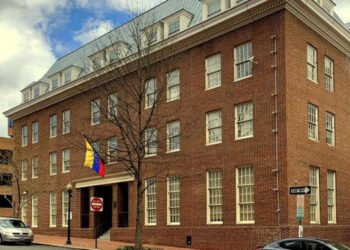 Gobierno venezolano inspecciona su embajada y consulados en EE.UU. tras restablecer las relaciones
