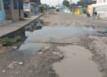 En el Callejón Democracia de Guamachito llevan años con problemas de cloacas
