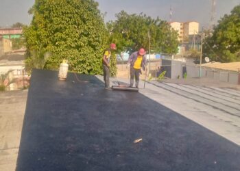 Iniciaron rehabilitación de techo en centro educativo de Cumaná