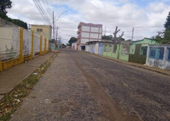 Voz Comunitaria | En el sector El Chaparral de Anaco llevan 13 años sin recibir agua 