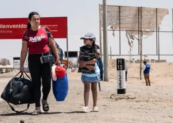 Alertan que las mujeres venezolanas enfrentan mayores riesgos y discriminación al migrar