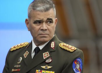 Padrino López: fue un "alto honor" ser ministro de Defensa de Venezuela