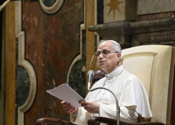 El papa: "¡Los bombardeos aéreos deberían haberse prohibido para siempre!"