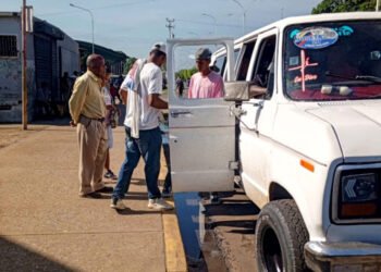 Comité de Usuarios del Transporte está desplegado para verificar el funcionamiento del sector en el municipio Bolívar