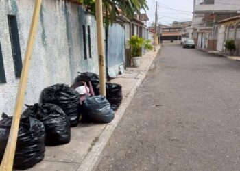 Voz Comunitaria | En la Fundación Pozuelos denuncian fallas en el servicio del aseo (+Fotos)