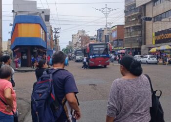 El Tiempo en la Calle | Portocruzanos rechazan posible aumento de pasaje en transporte público